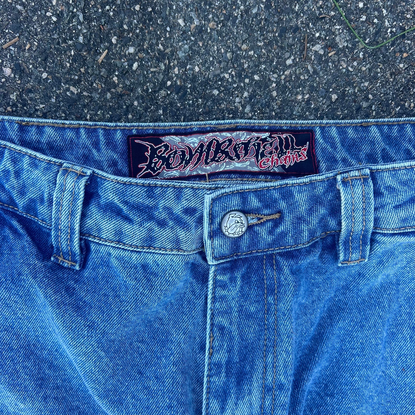 Bombshell Chains Jeans (Mid Wash)